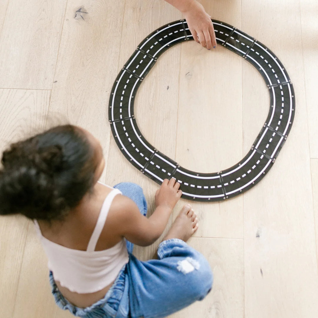 XTRAS: Roads 12-Piece Magnetic Construction Set, the ORIGINAL Magnetic Building Brand 3+